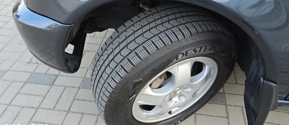 Mercedes-Benz ML cena 25900 przebieg: 337500, rok produkcji 2002 z Nysa małe 137